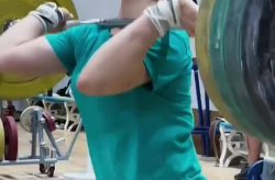国外黑人举重小姐姐跳舞,举重小姐姐的动感舞姿