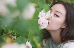 吃瓜娱乐君倪妮,从谋女郎到国民妖精，她的魅力与成长之路